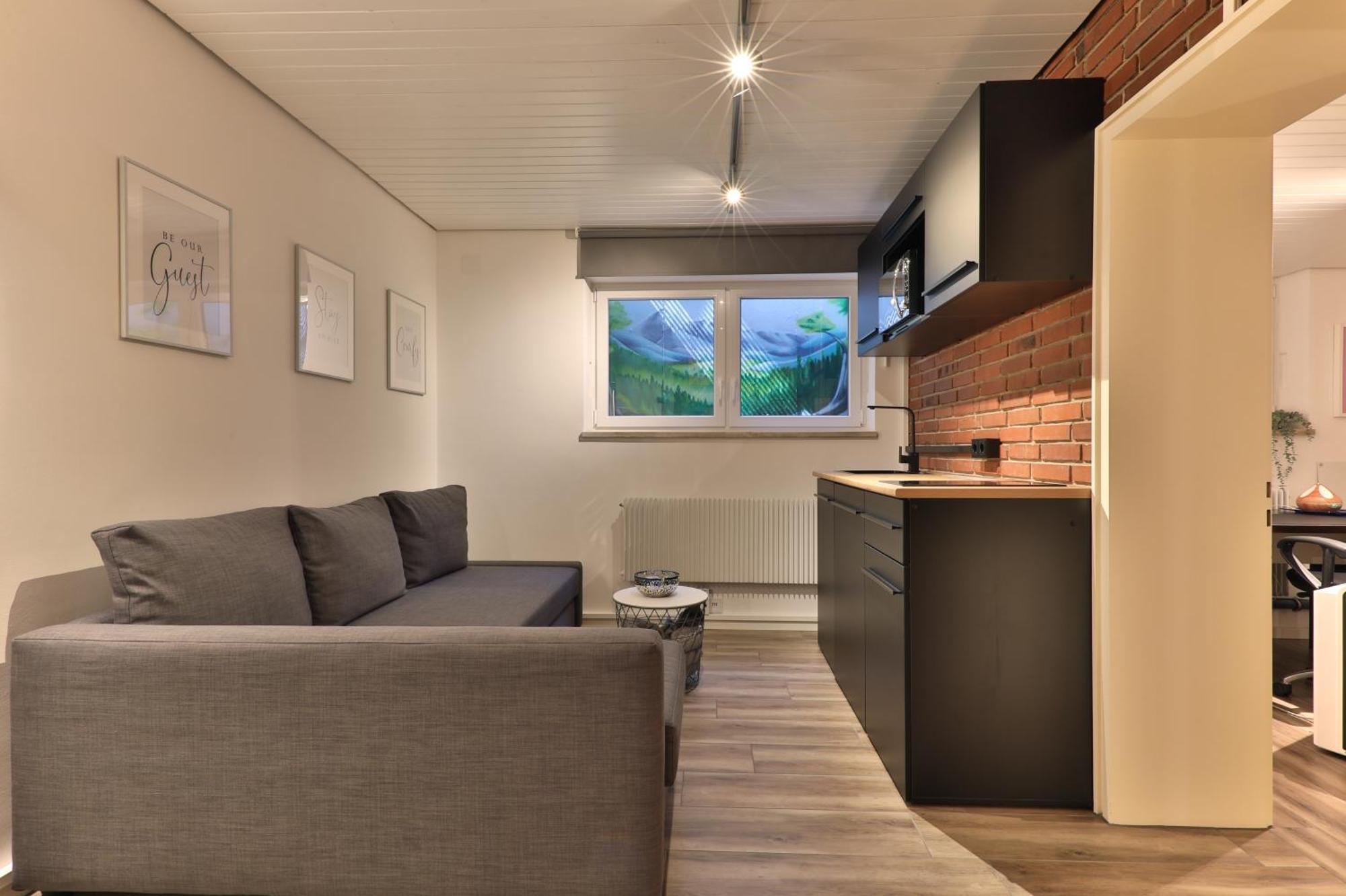 Ferienwohnung Nahe A8 Augsburg Muenchen Ulm 格斯特霍芬 外观 照片